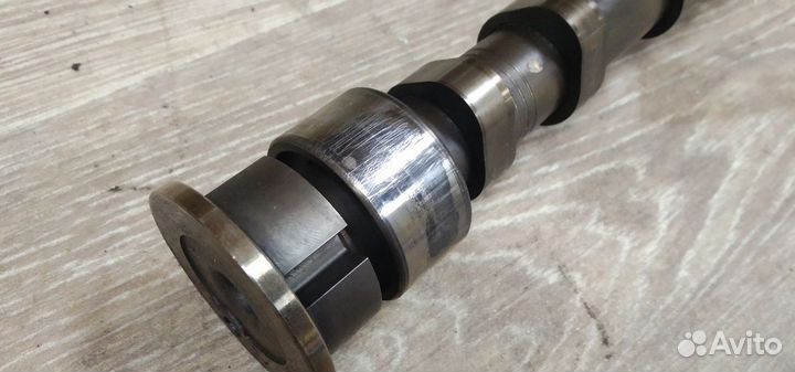 Распредвал Volkswagen Jetta