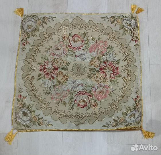 Наволочка декоративная новая 2 шт