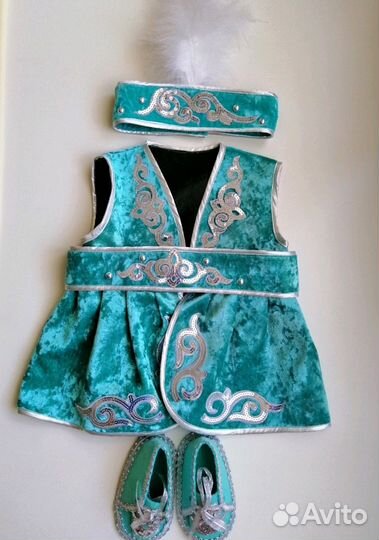 Казахский костюм на девочку для тсау кесу, годик