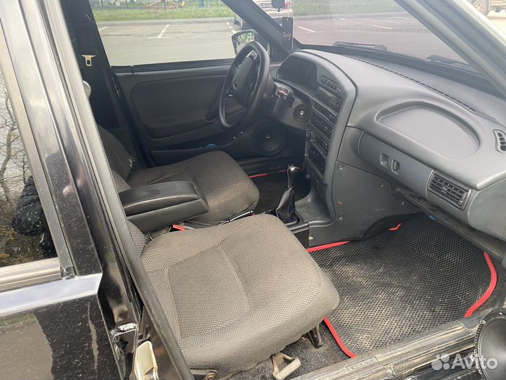 ВАЗ 2114 Samara 1.6 МТ, 2011, 268 000 км