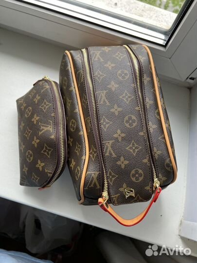 Набор косметичек Louis Vuitton