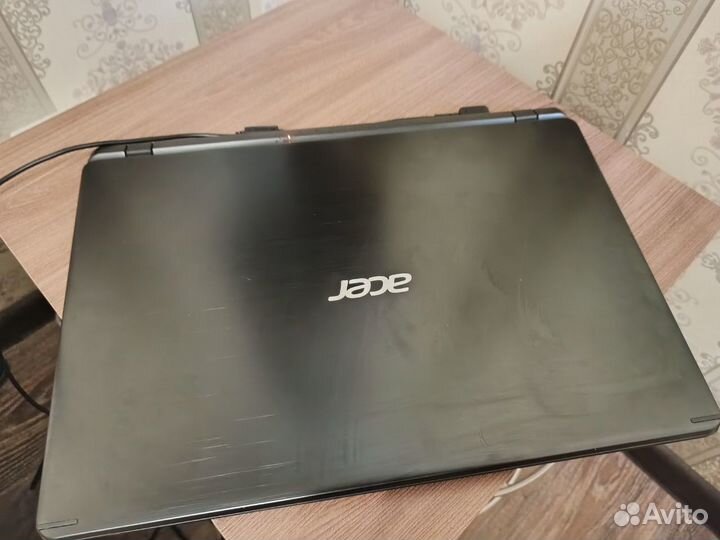 4 ядра/8 потоков, Acer Core i5 8265U/8GB/256gb m2