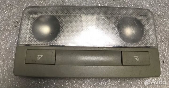 Плафон освещения Chevrolet Cruze седан 1.8