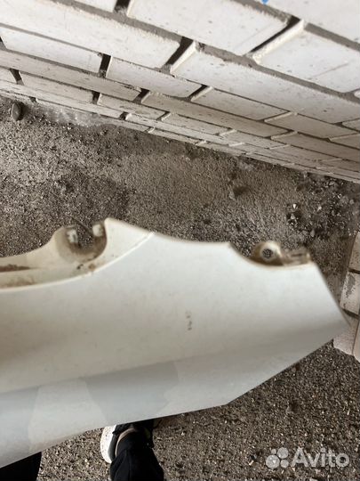 Крыло левое bmw e70 x5 рест alpinweiss 300