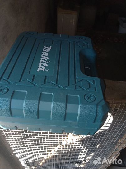 Сучкорез аккумуляторная мини пила makita