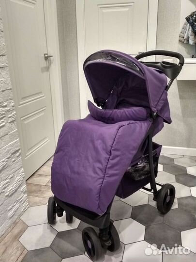 Прогулочная коляска babyton