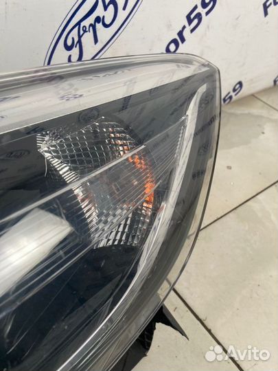 Фара передняя левая Renault Captur J5 1.5 (K9K)