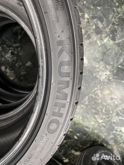 Kumho Ecsta PS71 225/40 R19 93Y