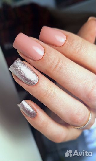 Маникюр/педикюр в центре города