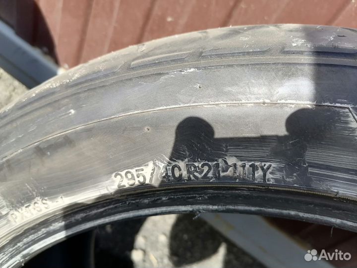 Toyo Proxes T1 Sport 295/40 R21