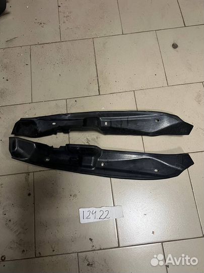 Пыльник крыла внутренний Volvo xc90 2 II