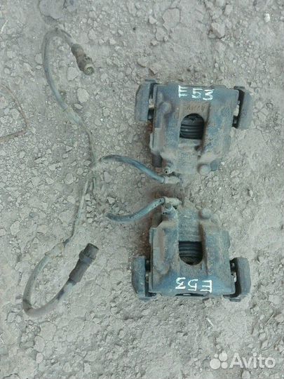 Задний суппорт левый/правый BMW E53/X5