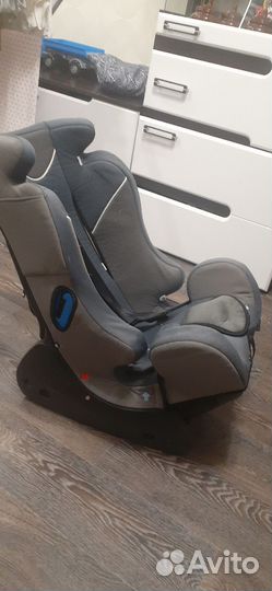 Автомобильное кресло мишутка