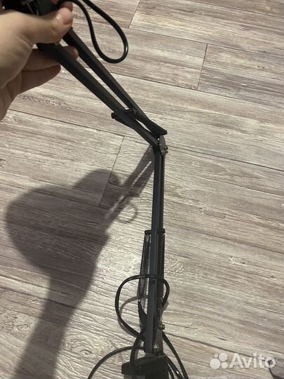 Лампа настольная