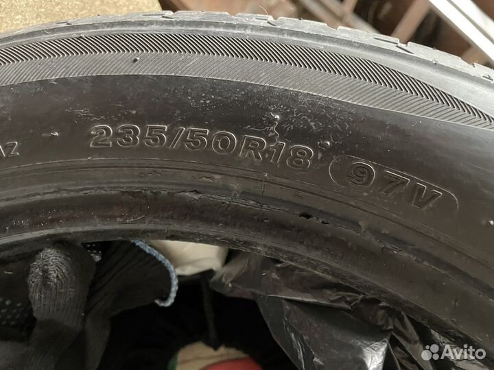 Bridgestone Potenza S001 235/50 R18 97V