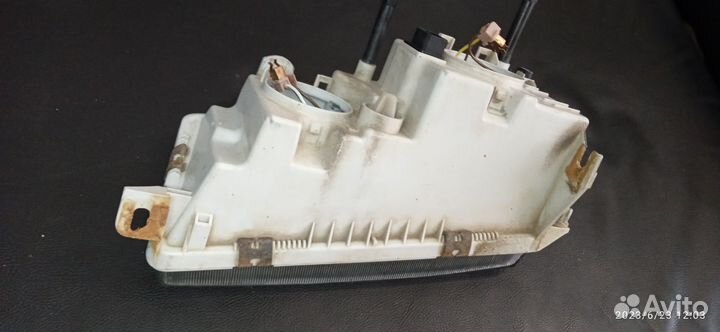 Фара правая bosch на ваз 2110,11,12