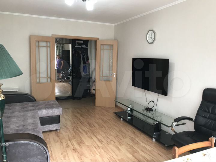 3-к. квартира, 75,2 м², 2/10 эт.