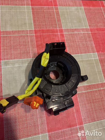 Шлейф под рулевой toyota