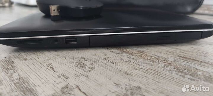 Ноутбук Asus X555L Core i5/8 Gb, GF 840M