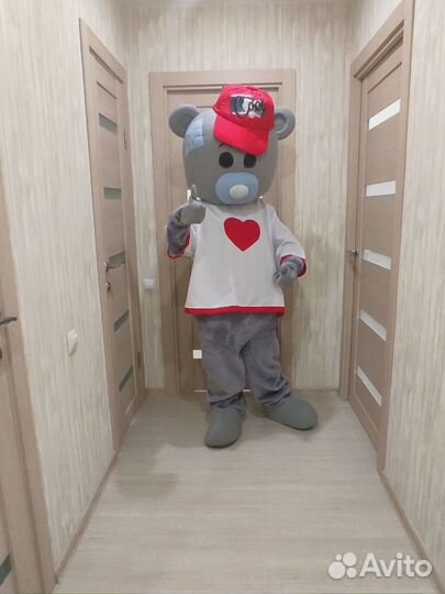 Ростовая мишка с несколькими одеждой