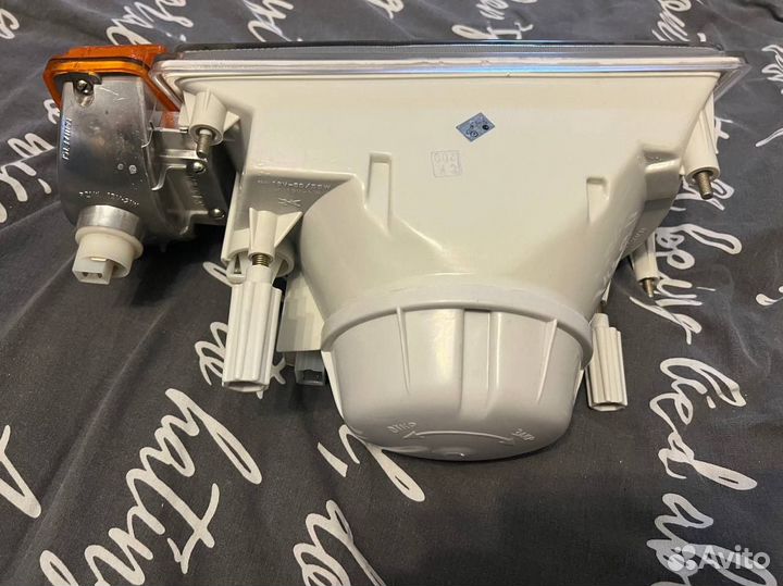 Фара передняя левая ваз 2108