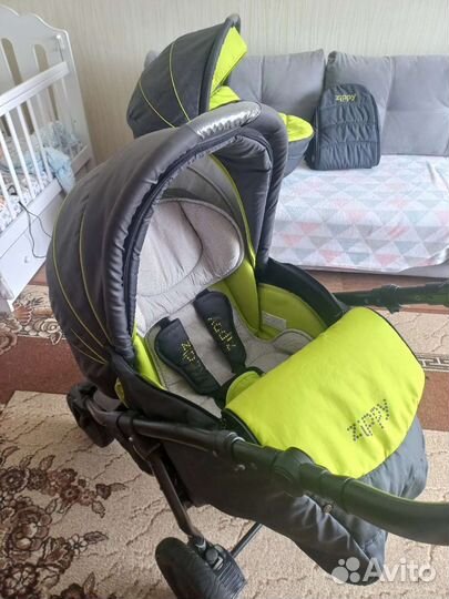 Коляска Tutis zippy sport 2в1