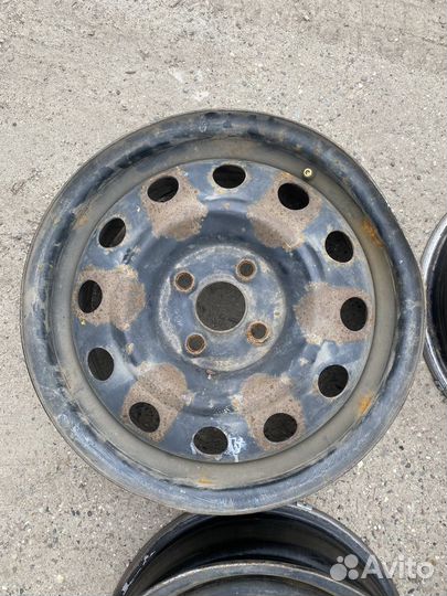 Диски штампы R15 Hyundai Solaris 1,2 Kia Rio 3,4