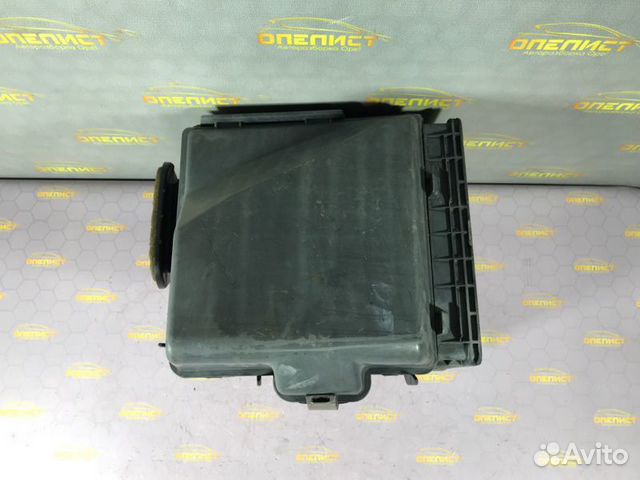 Корпус воздушного фильтра Opel Sintra X22XE 1998