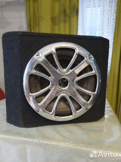 Сабвуфер Mystery MBB-302A