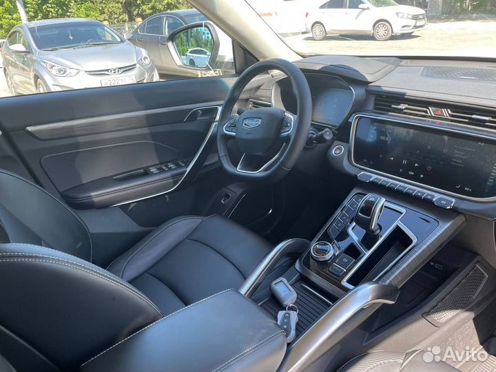 Прокат аренда автомобиля Geely Atlas Pro