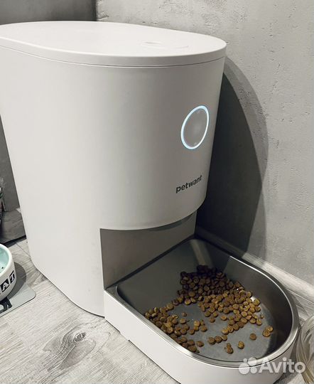 Автокормушка для кошек и собак Petwant, 10 л