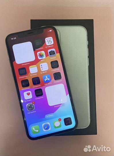 iPhone 11 Pro, 64 ГБ