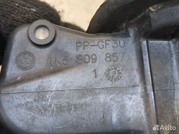 Лючок бензобака Volkswagen Jetta 5, 2007