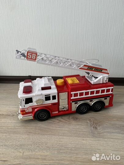 Машина пожарная 36 см, свет звук водяной насос