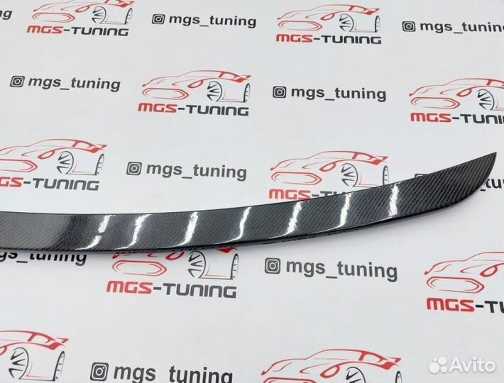 Спойлер на крышку багажника BMW X5 G05 Карбон
