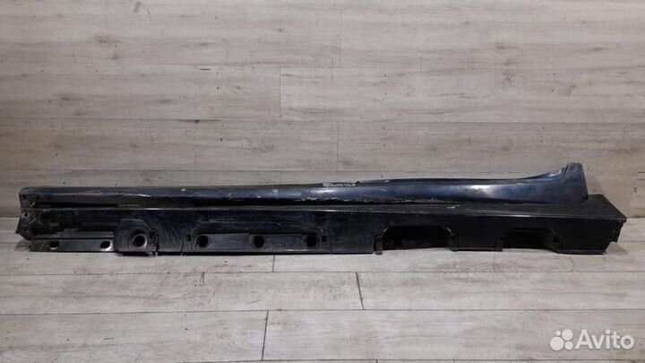 Порог левый Toyota Camry V 70 С 2018 Года