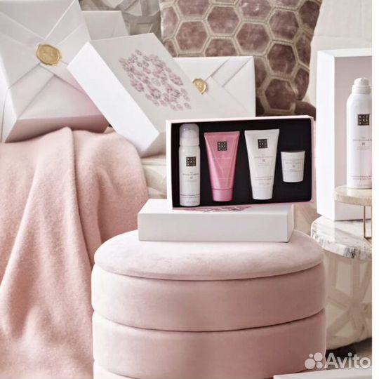 Набор для уходом за кожей