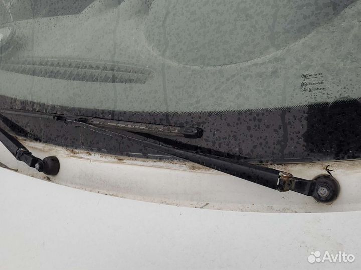 Поводок дворника renault logan