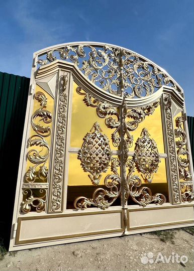 Ворота в Дербенте в рассрочку