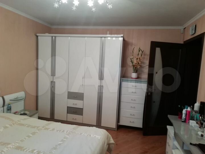 3-к. квартира, 70 м², 2/3 эт.