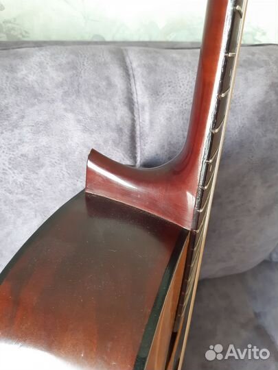 Акустическая гитара Кремона