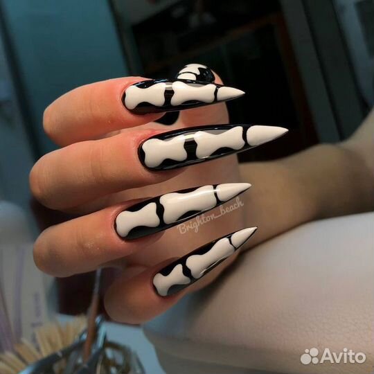 Маникюр, наращивание ногтей, педикюр