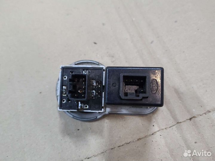 Блок управления зеркалами Kia Spectra 2002-2009