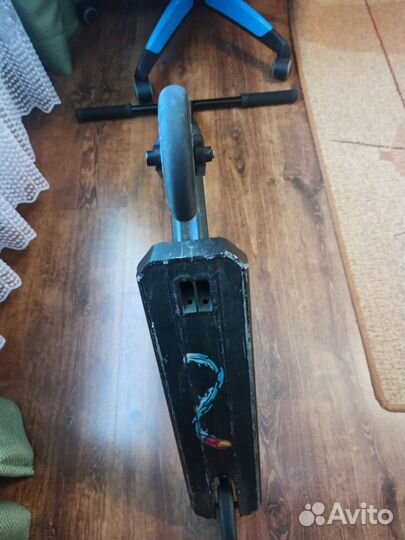 Самокат трюковой