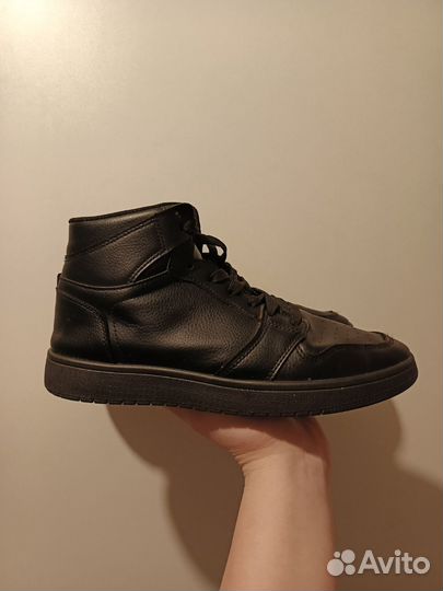 Высокие кеды из кожзама 40