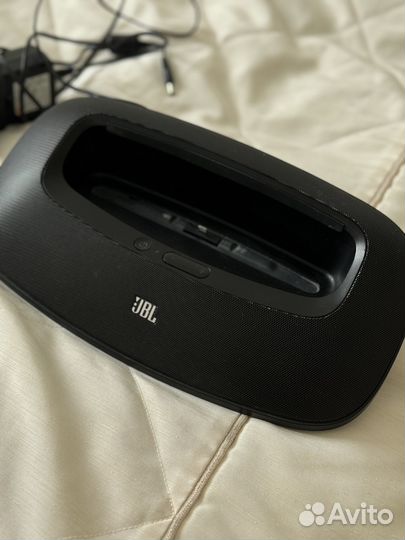 Колонка jbl