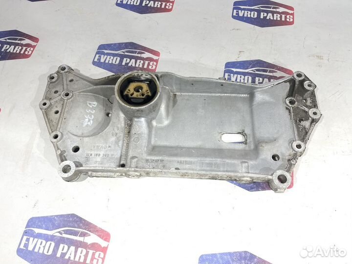 Подрамник передний VAG