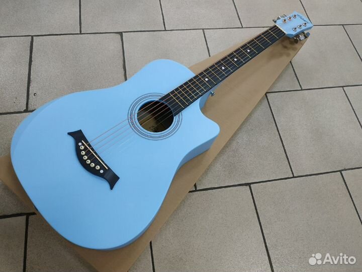Гитара акустическая новая