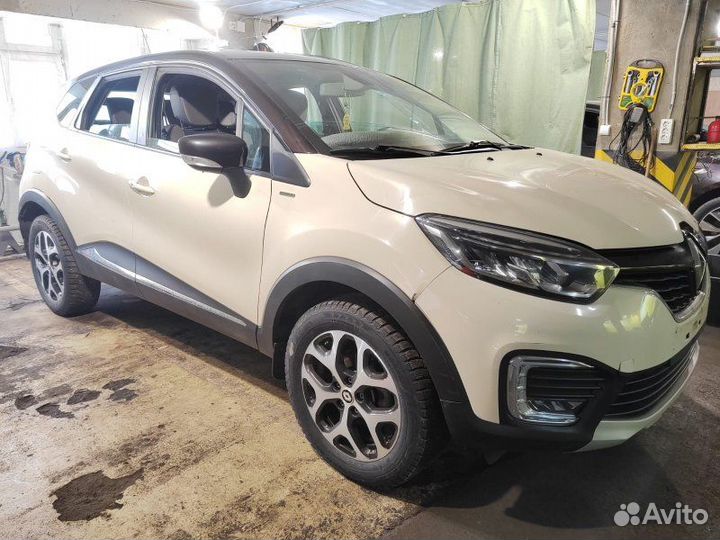 Renault Kaptur 2019 в разборе