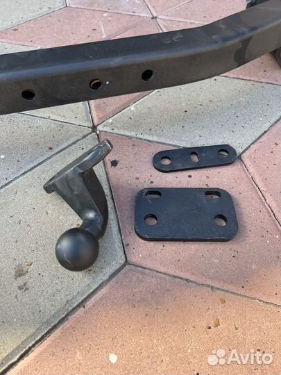 Фаркоп на toyota land cruiser 200